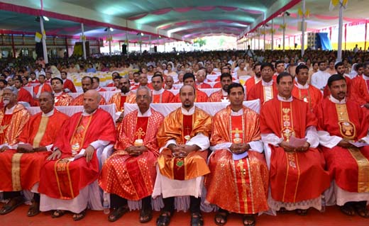 Attur_church1_...