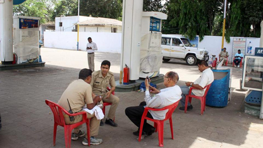 petrol-pumps.j