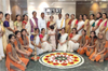 Expert PU College celebrates Onam with Pookalam, Thiruvathira dance