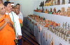 Odiyoor Swamiji inaugurates exhibition of Ganesha idols