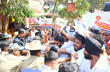NSUI activists try to picket MP Nalin�s residence