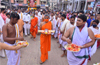 Udupi celebrates Padma Vibhushan for late  Sri Vishwesha Theertha