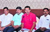 Withdraw cases of those preventing cattle transport