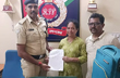 Udupi: Railway staff return bag of valuables of woman