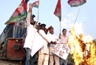 Bharat bandh turns violent, buses set on fire in Karnataka