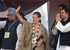 Rahul Gandhi leads Congress’ charge at mega rally