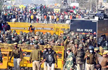 Delhi-Noida border closed due to farmers protest