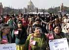 Protests over Delhi gang-rape reach Rashtrapati Bhavan