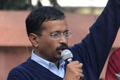 Kejriwal calls off dharna after police assure action