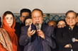 Hung verdict likely in Pak as Nawaz Sharif claims win without majority