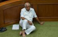 Yeddyurappa calls off night-long dharna in Assembly