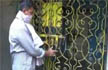 Decomposed bodies of Bengal Minister’s family members found at home