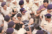Mumbai: Police stop long march, DYFI says 900 arrested, let off