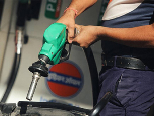 Fuel prices at historic highs, diesel crosses ₹ 100 a litre in Rajasthan