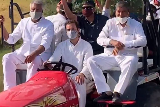 Briefly stopped at border, Rahuls tractor rally enters Haryana