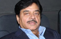 Shatrughan Sinha says Kirti Azad is hero, Jaitley should resign