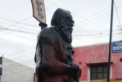 Saffron paint thrown on social activist Periyar statue in Coimbatore