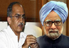 Manmohan Singh is like a ’Shikhandi’ for Congress: Team Anna