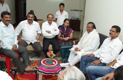 Eshwarappa-Shet2