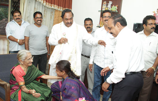 Eshwarappa-Shet2
