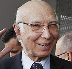 Sartaz_aziz-pa...