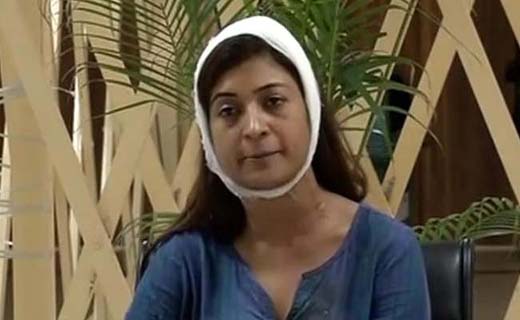 alka-lamba-att...