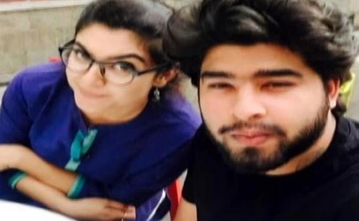 delhi-selfie-s...