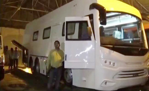 luxury-bus
