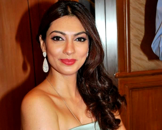 Yukta Mookhey lodges FIR against husband